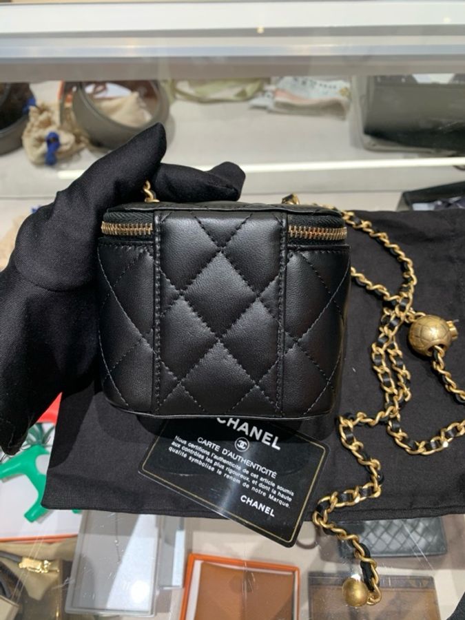 Chanel香奈兒 黑色金球小盒子 31開-1