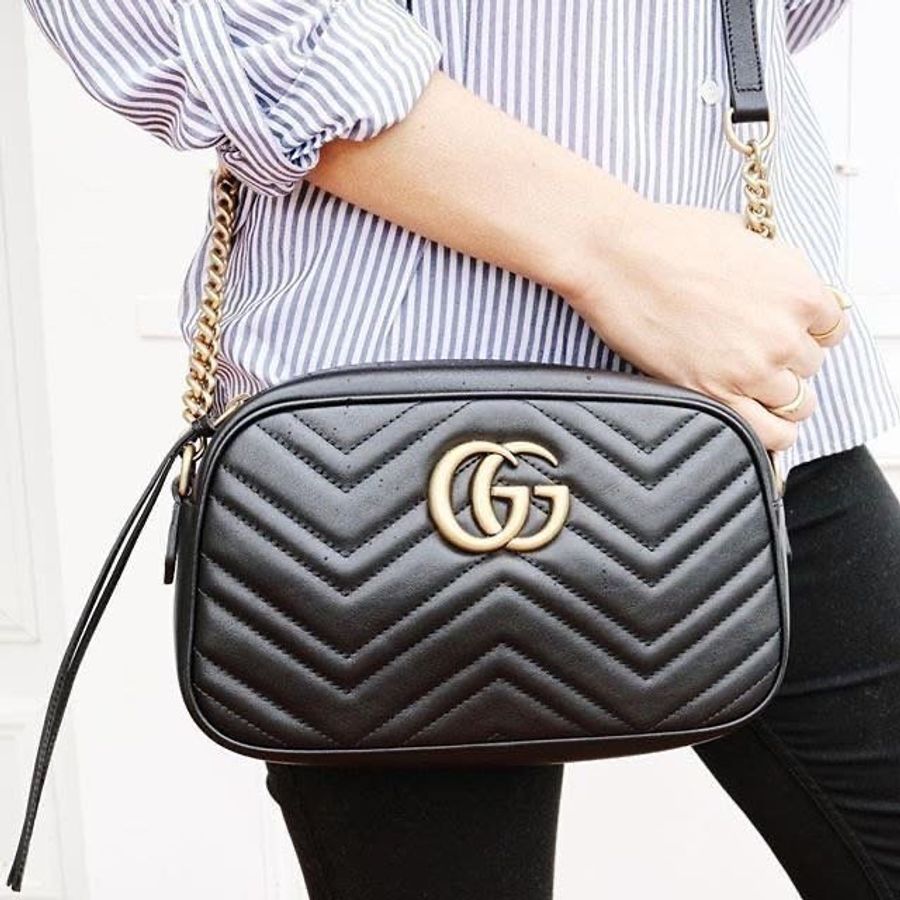Gucci Marmont 黑色 中款 24 金GG 拉鍊 斜側背 相機包 447632-7