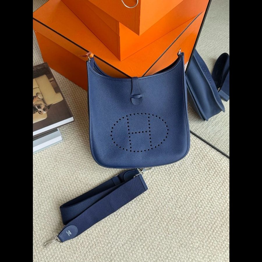 Hermes Evelyne 29
水墨藍-1