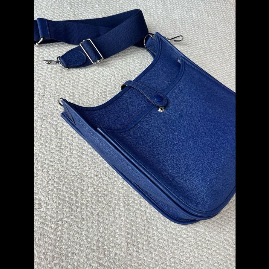 Hermes Evelyne 29
水墨藍-3