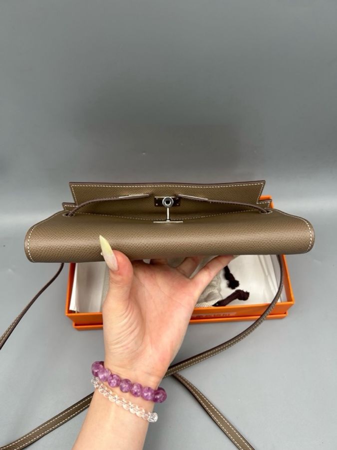 Hermes愛馬仕Kelly to go 大象灰銀扣 Togo牛皮 肩帶齊全 尺寸20×11cm-4
