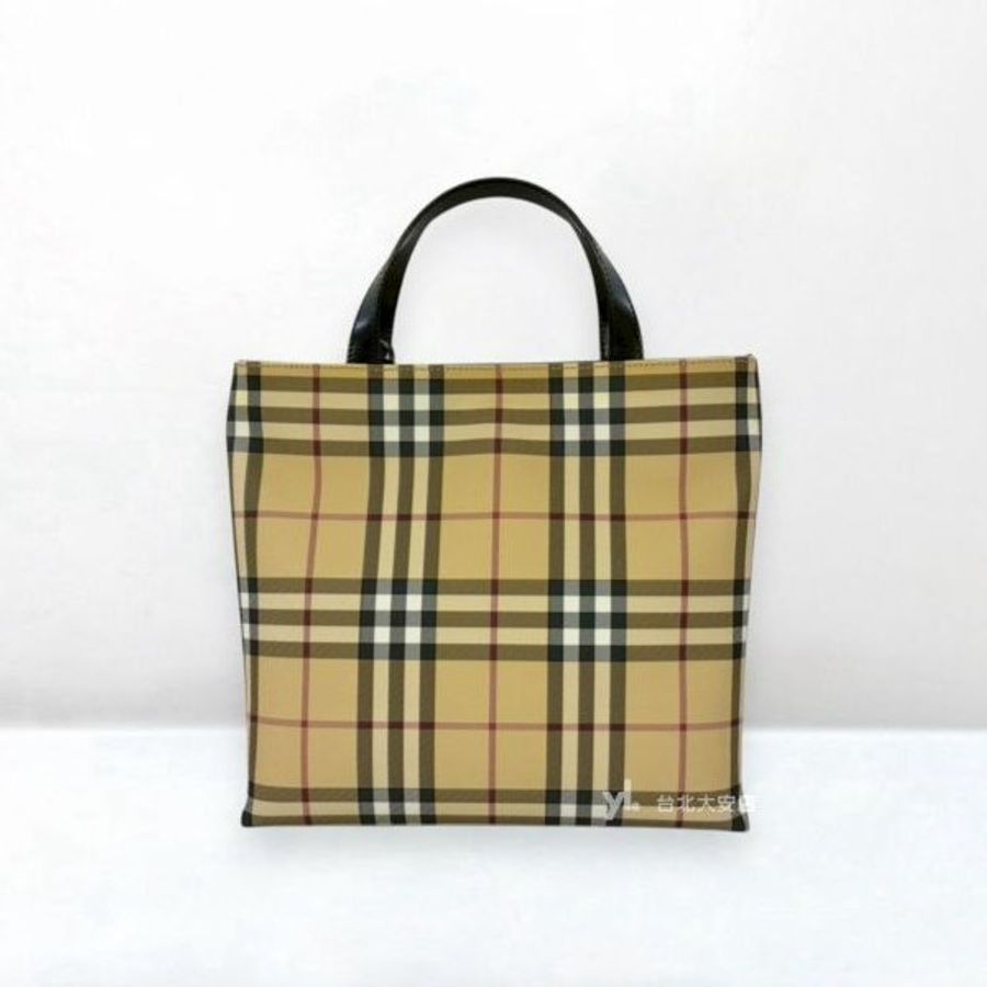A13277-BURBERRY 經典格紋黑色牛皮手把直立托特包-3