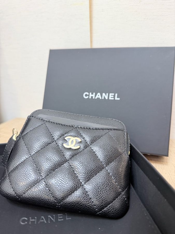 全新無使用過‼️Chanel 黑荔枝牛皮淡金釦吐司零錢包-3