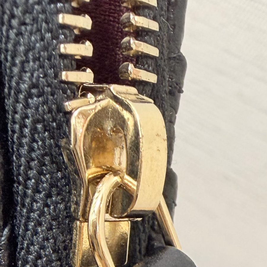 全新無使用過‼️Chanel 黑荔枝牛皮淡金釦吐司零錢包-22