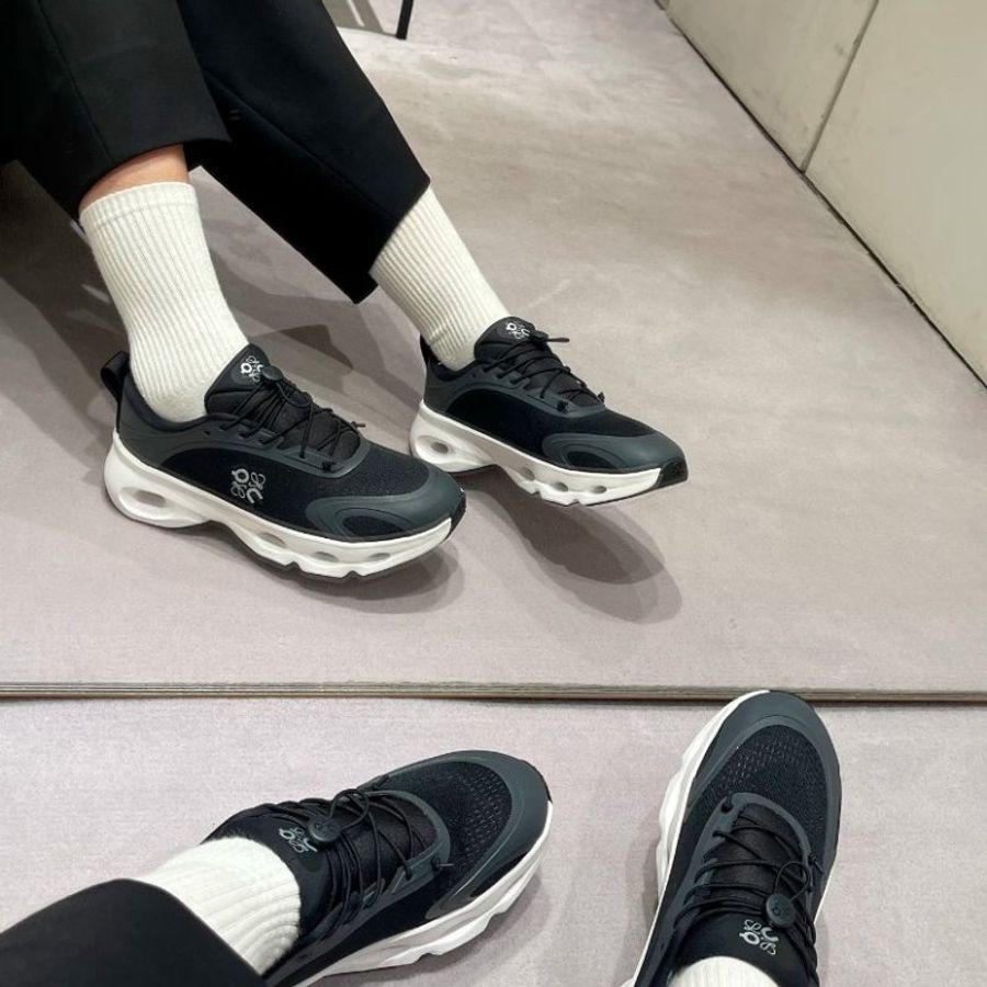 Loewe x ON 聯名Cloudsolo 黑白 聯名 運動鞋 跑鞋 37號-9