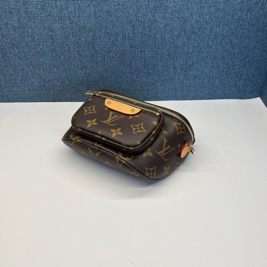 Louis Vuitton路易威登 老花mini bumbag腰包單肩斜挎包-5