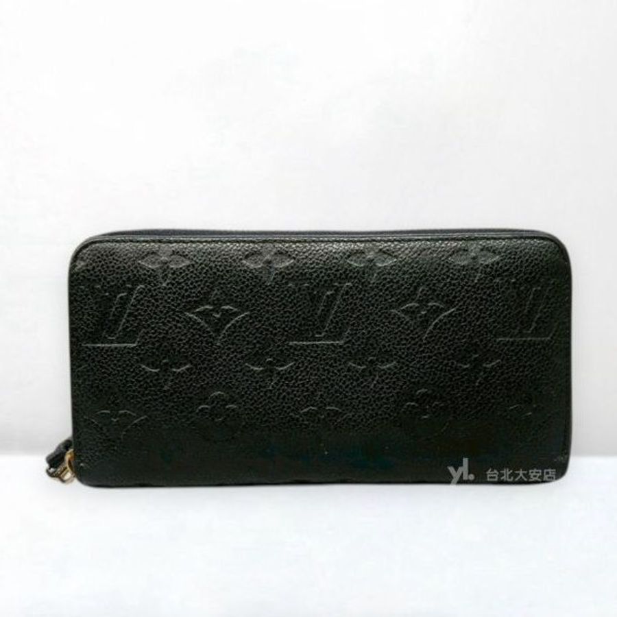 A13279-LV 黑色牛皮壓紋拉鍊長夾M61864-0
