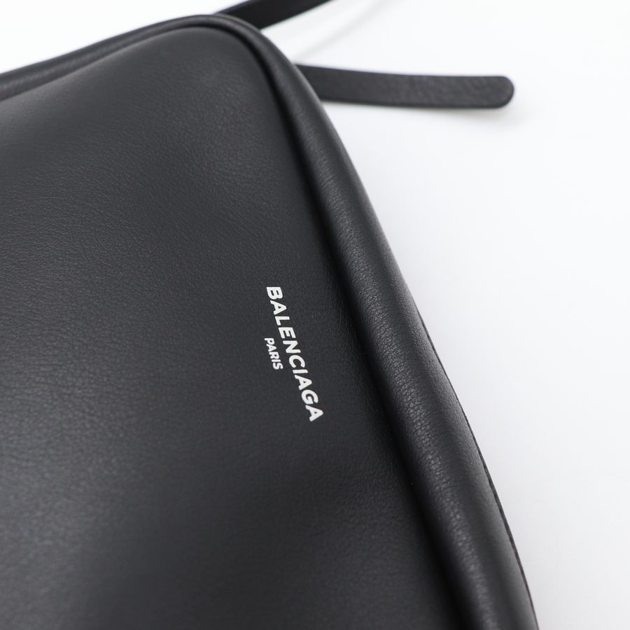 Balenciaga 巴黎世家 黑色 皮革 相機包 斜背包-7