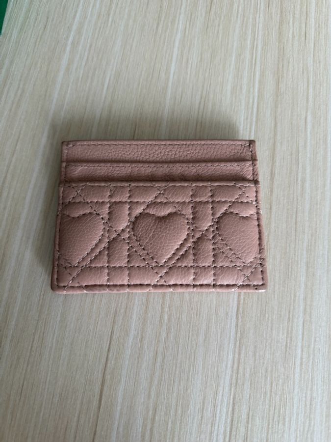 Dior 心心粉紅色卡片套-1