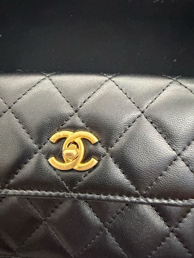 Chanel 黑金 金球書包扣 可調節腰包 卡包 零錢包-4