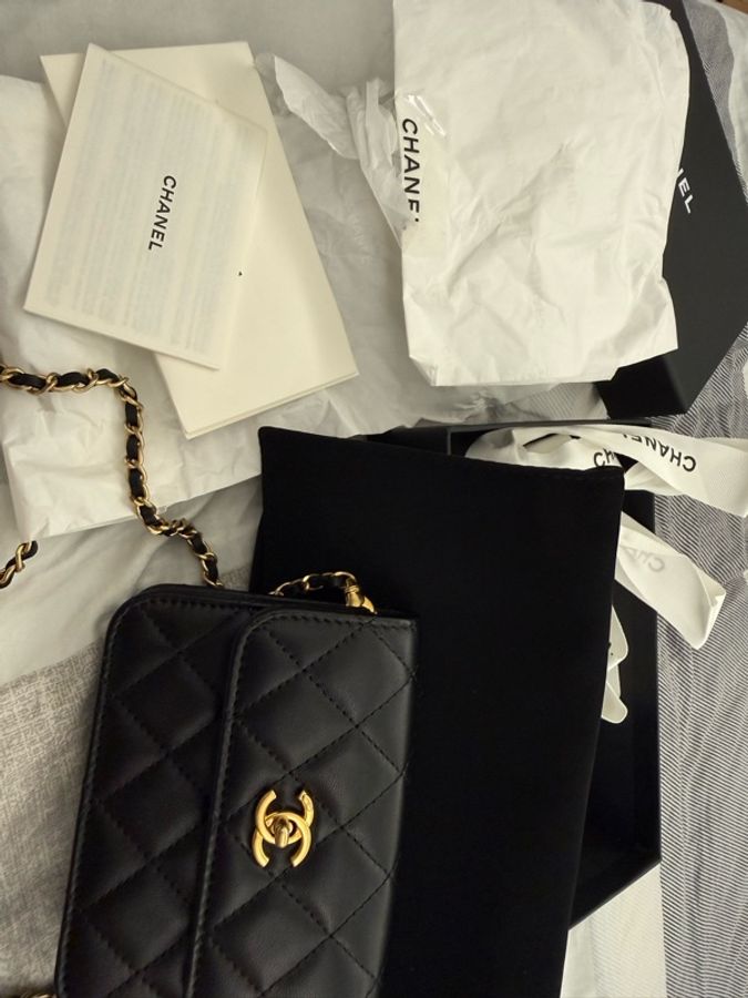 Chanel 黑金 金球書包扣 可調節腰包 卡包 零錢包-5