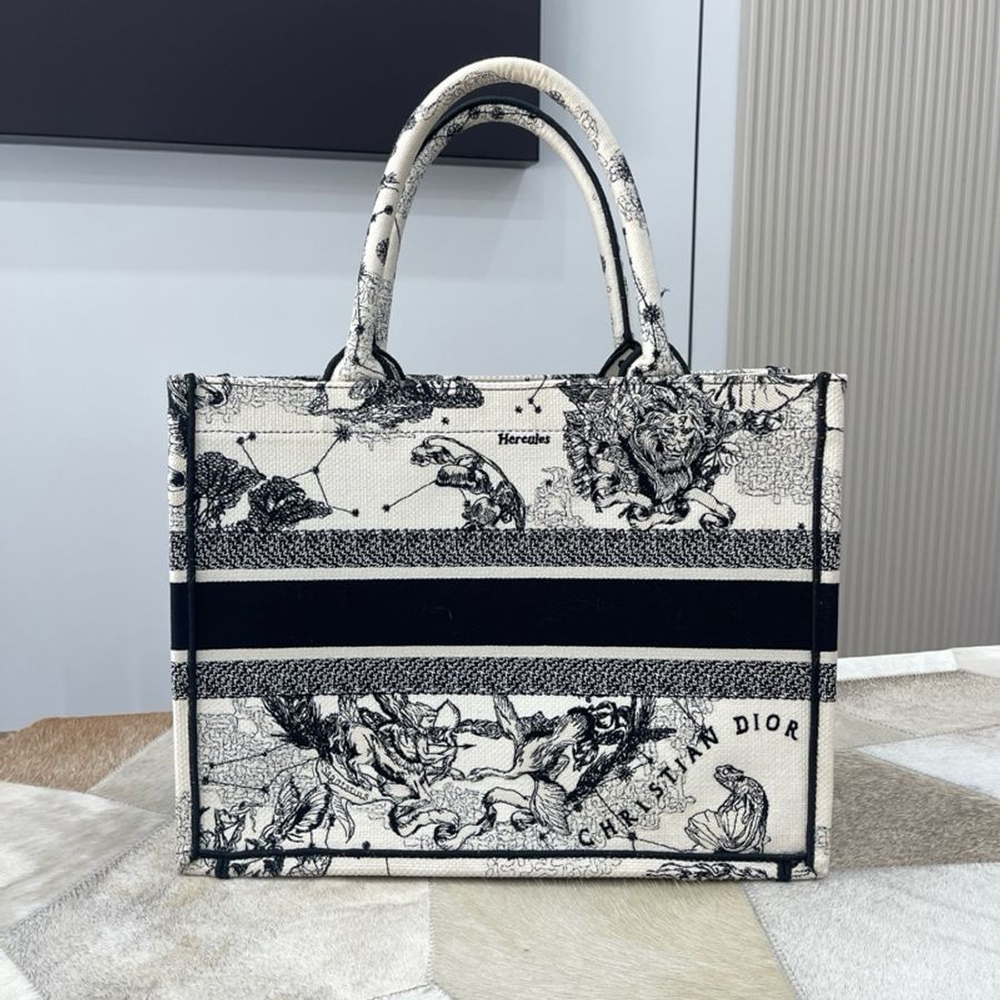 迪奧/Dior Book Tote 奶白色和黑色 Dior Zodiac 圖案刺繡 托特包手提包購物袋-1