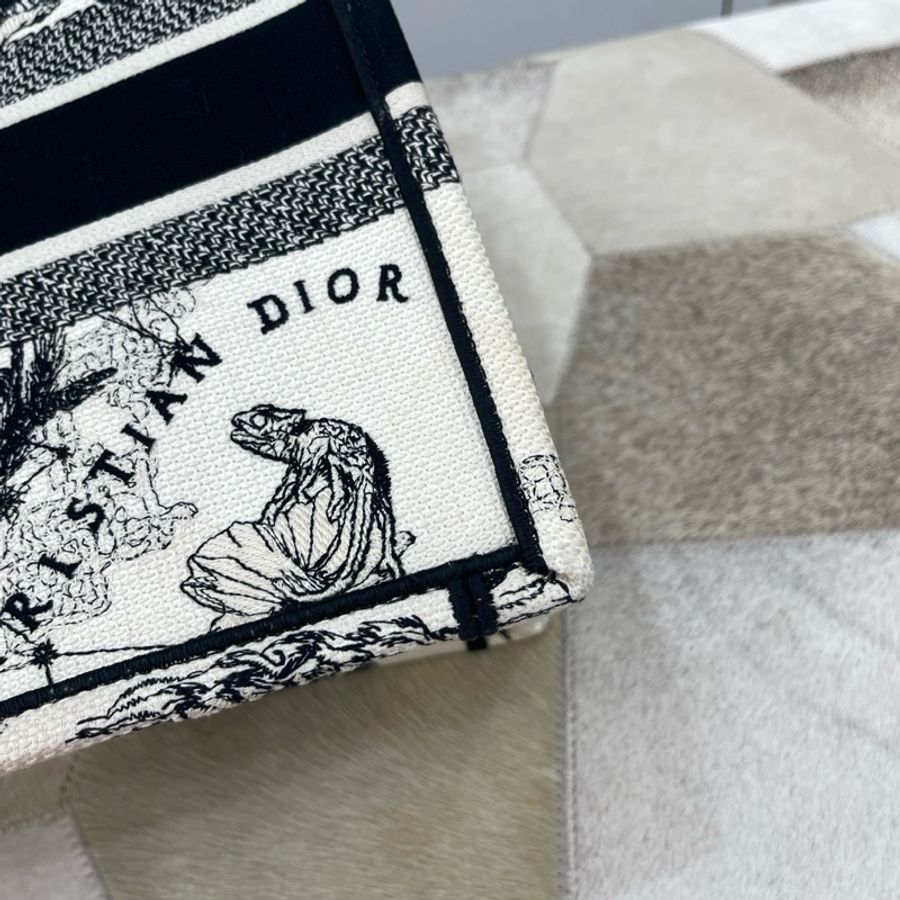 迪奧/Dior Book Tote 奶白色和黑色 Dior Zodiac 圖案刺繡 托特包手提包購物袋-7