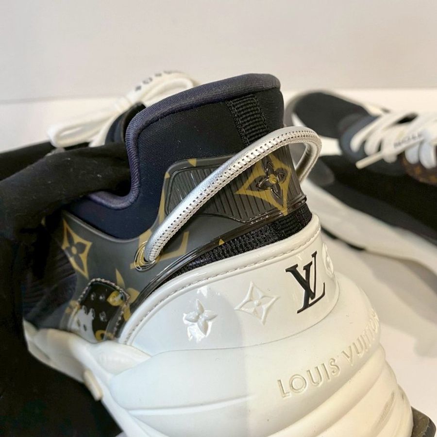 Louis Vuitton RUN55 黑棕 金屬 38號 老花 運動鞋 跑步鞋-8