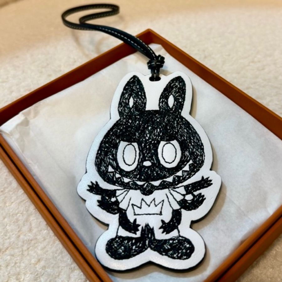 限定版 Moynat x Labubu Charm-1