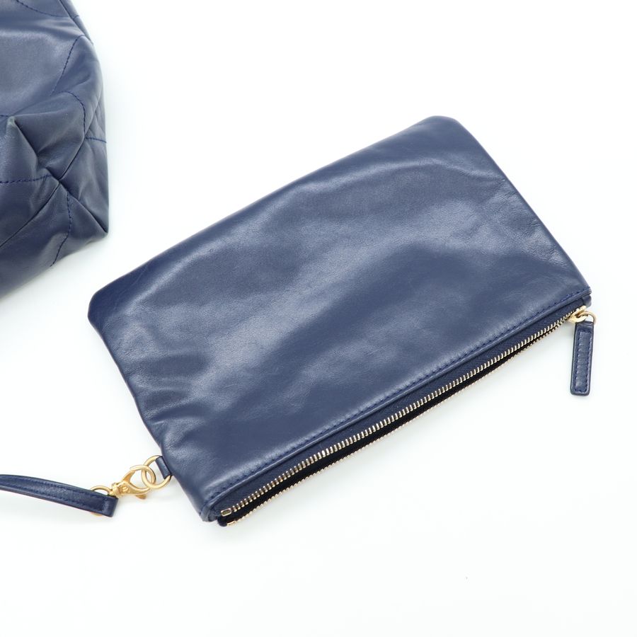 Chanel 22bag 深藍色 肩背包 中號-12