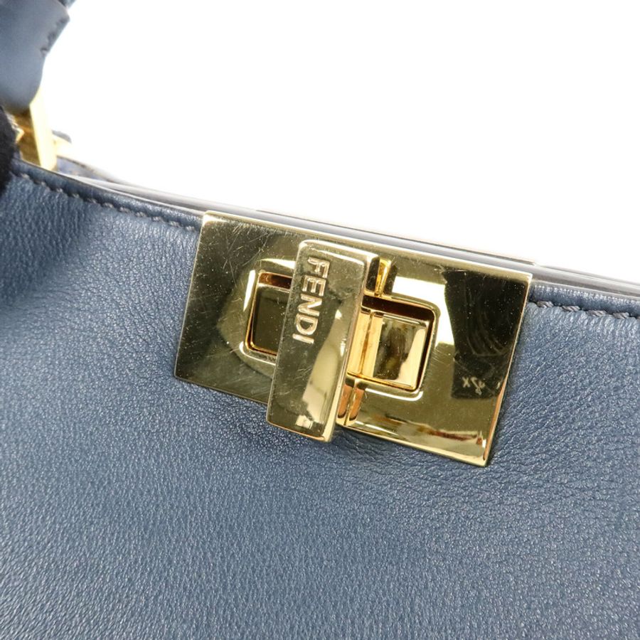 FENDI 牛皮皮革Peekaboo Iconic Essentially肩背袋-7