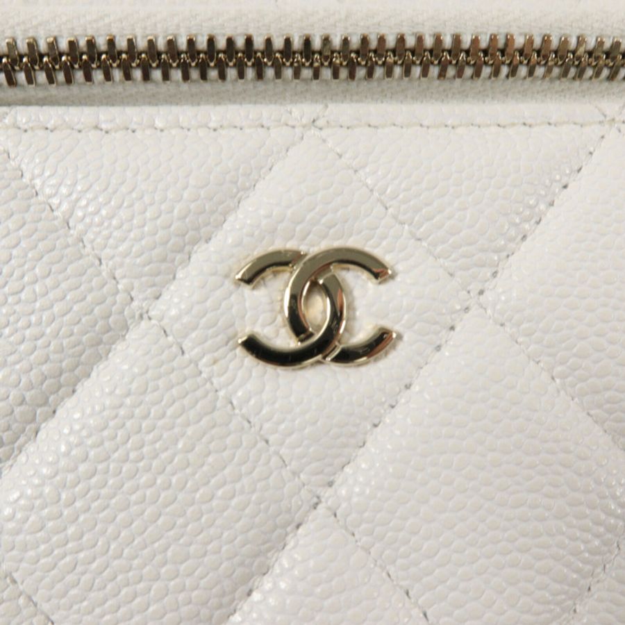 CHANEL 牛皮皮革Vanity Case鏈帶肩背袋-6
