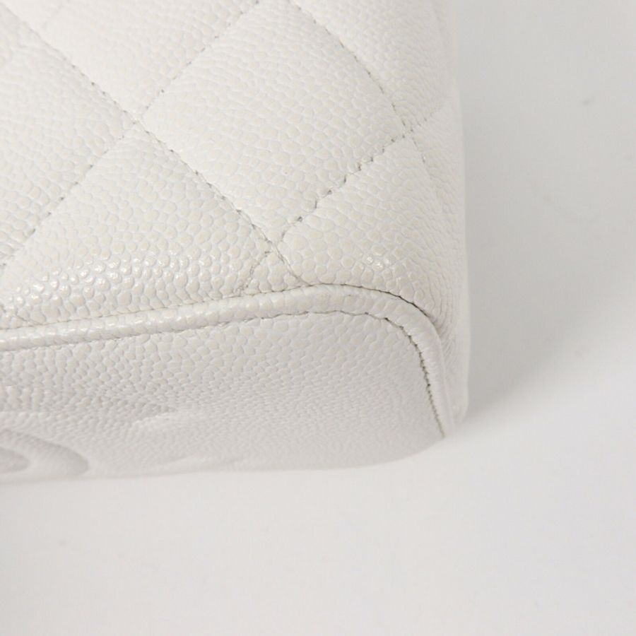 CHANEL 牛皮皮革Vanity Case鏈帶肩背袋-11