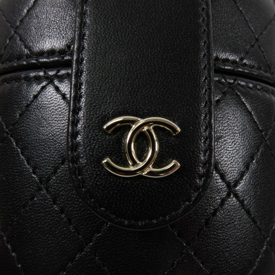 CHANEL 牛皮皮革Vanity Case鏈帶肩背袋-6