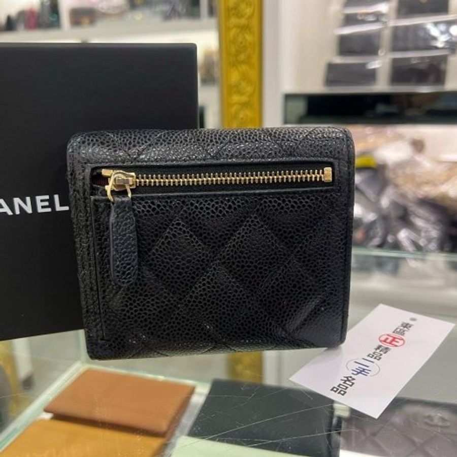 東區正精品㊣CHANEL AP0231 香奈兒黑色荔枝皮牛皮金釦釦式後零錢袋中短夾 RZ6536-5