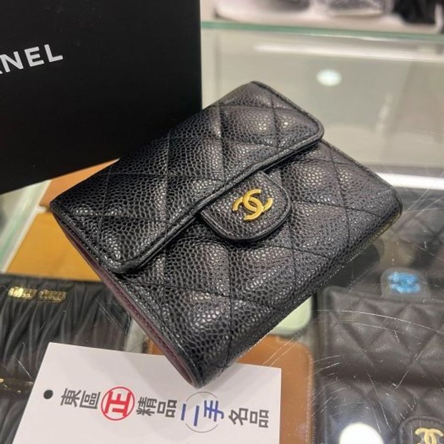 東區正精品㊣CHANEL AP0231 香奈兒黑色荔枝皮牛皮金釦釦式後零錢袋中短夾 RZ6536-6