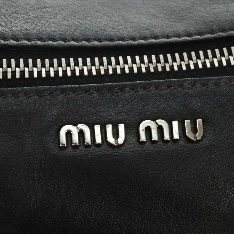 【日本直送】Miu Miu 手提包 皮革 兩用 黑色 銀色 正品 BA13790V-17