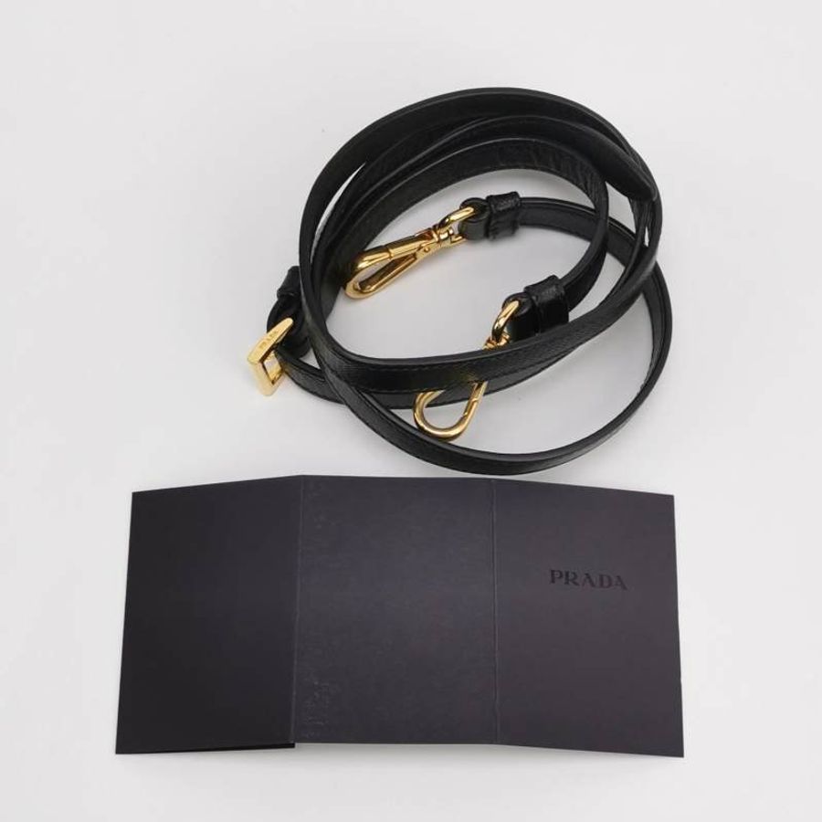Prada 牛皮尼龍布純色三角標誌斜背包單肩包-8