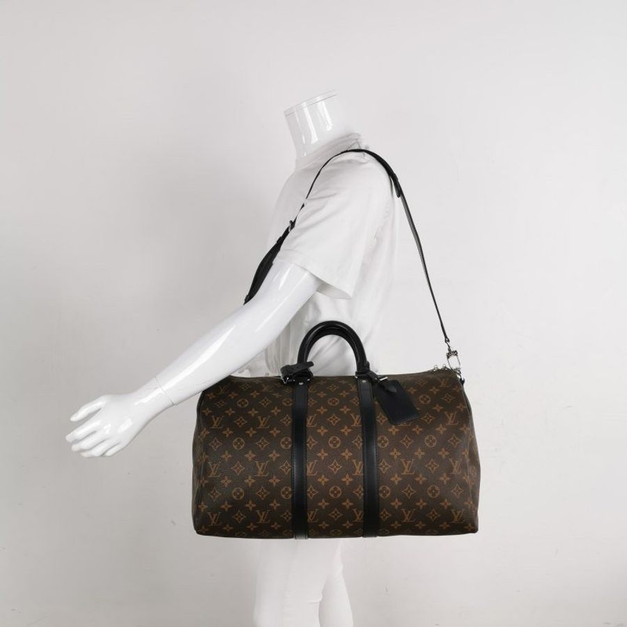 Louis Vuitton (LV) Keepall45牛皮Monogram印花加強飾帶圓筒包肩包行李箱包晶片款-1