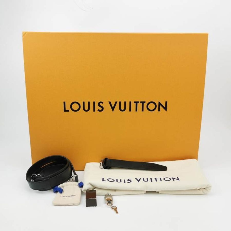Louis Vuitton (LV) Keepall45牛皮Monogram印花加強飾帶圓筒包肩包行李箱包晶片款-7