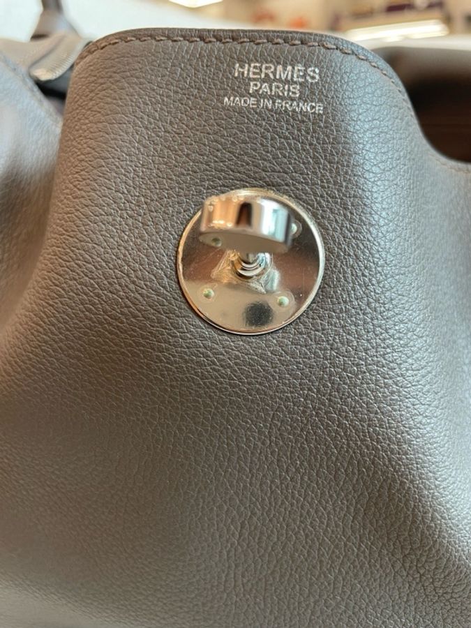 Hermes愛馬仕 Lindy30 錫器灰ec皮 X刻-10