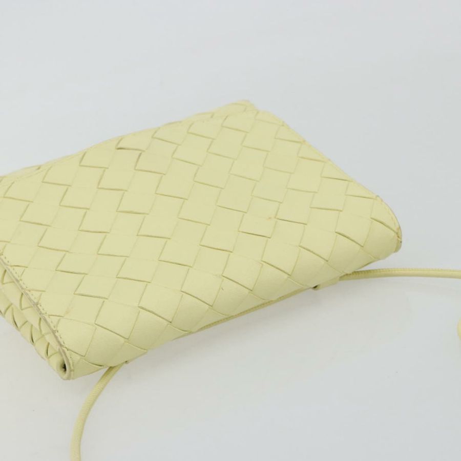 【日本直送】BOTTEGA VENETA INTRECCIATO 皮革肩背包 米色 金色 正品 BA13794V-5