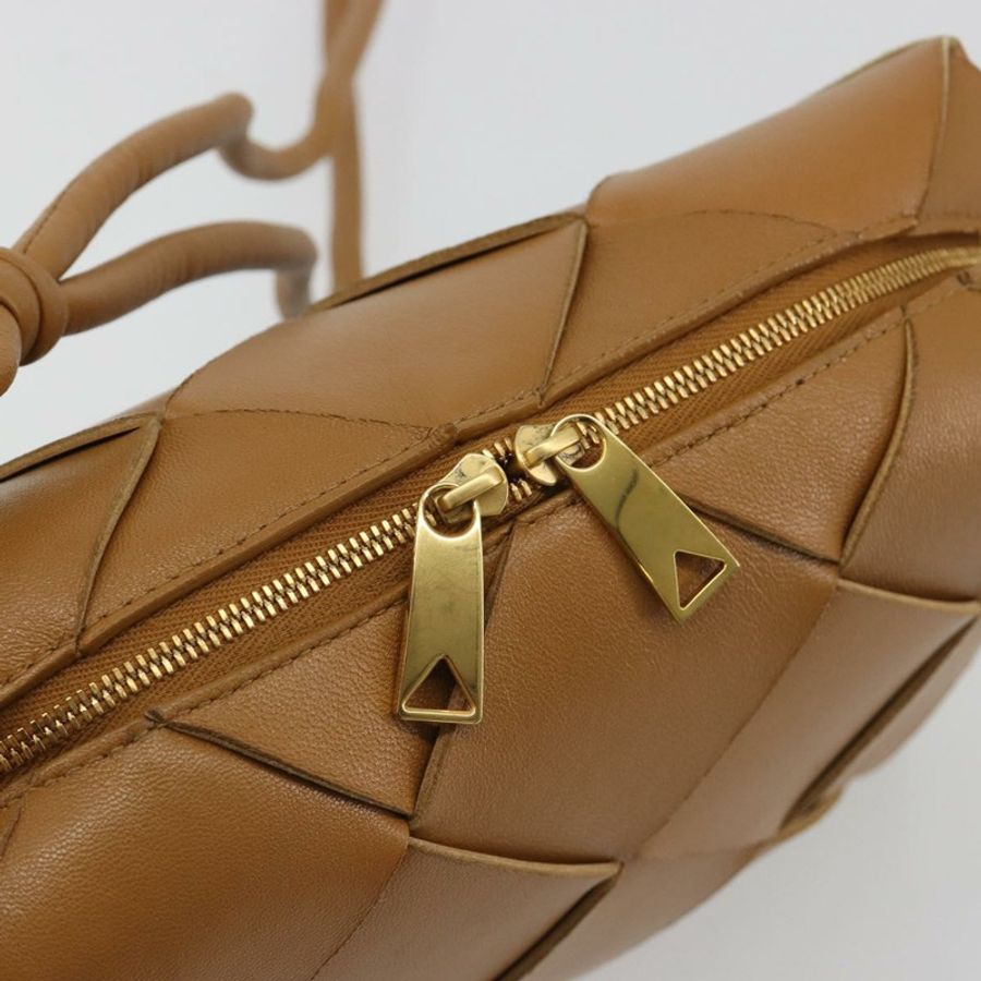 【日本直送】BOTTEGA VENETA MAXI INTRECCIATO 卡式單肩包 棕色金色 正品 BA14005V-9