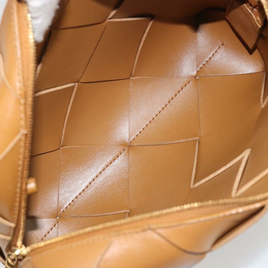 【日本直送】BOTTEGA VENETA MAXI INTRECCIATO 卡式單肩包 棕色金色 正品 BA14005V-10