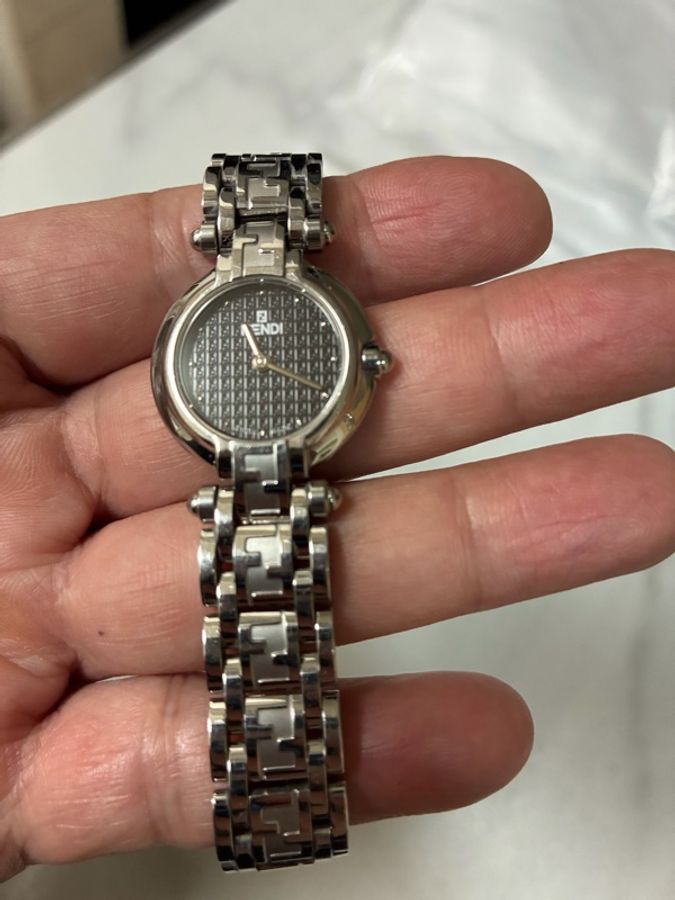 Fendi Orology 750L 女用精品手錶藍寶石水晶鏡面-3