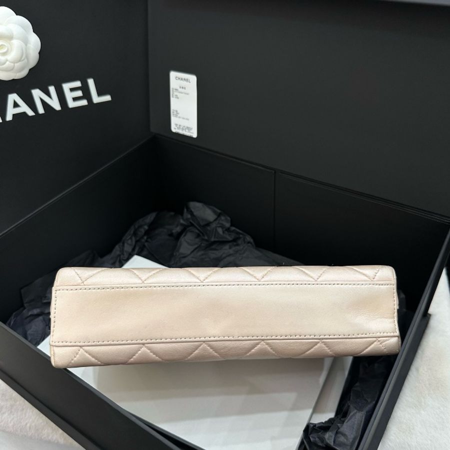Chanel 珠光粉 菱格紋mini tote-4