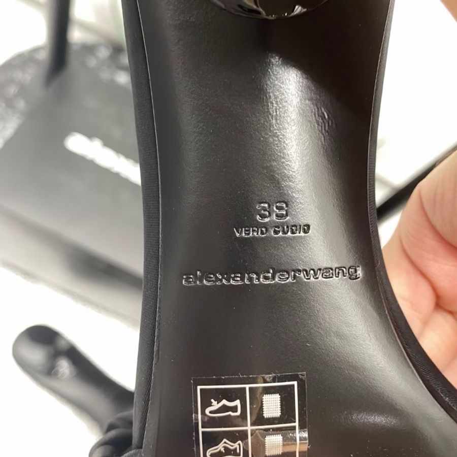 閒置新alexander wang黑色缎面高跟鞋 37.5碼-5