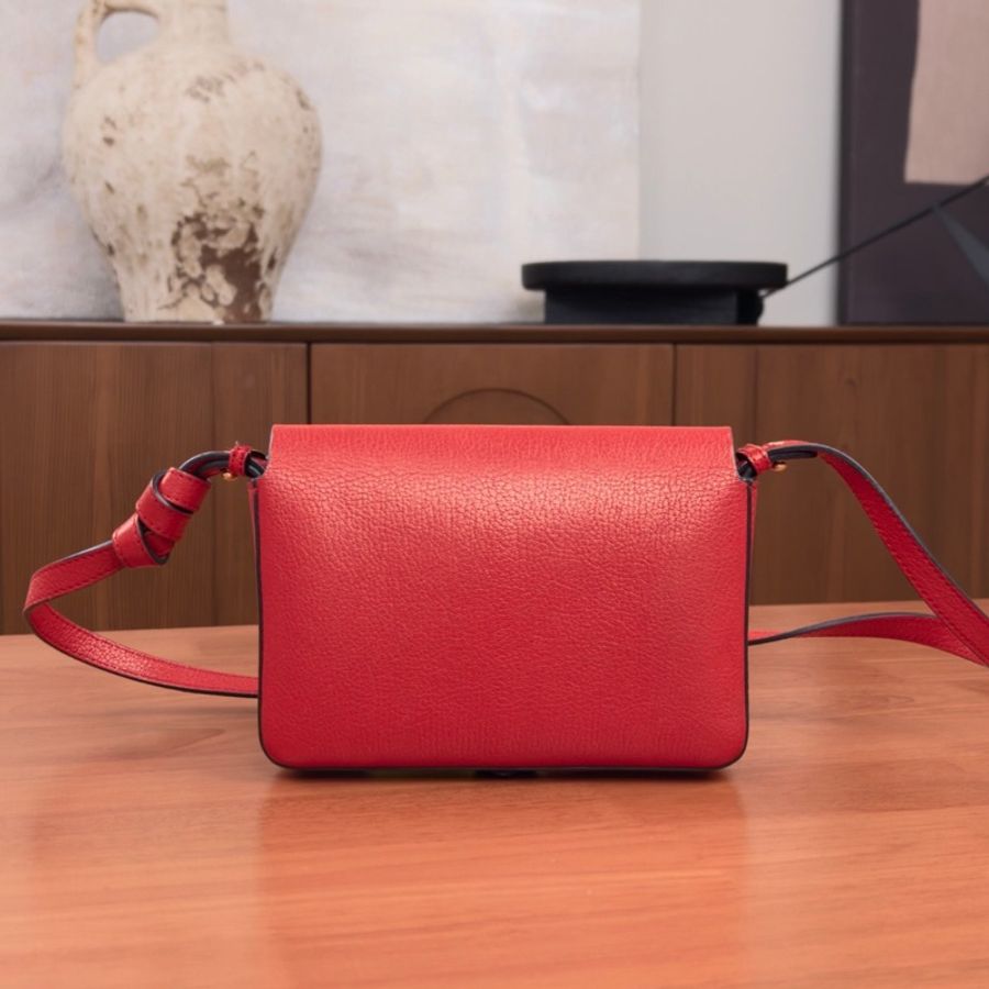 ❤️ 威選精品|BURBERRY 紅色金扣荔枝紋牛皮肩背斜背包❤️ 威選精品|BURBERRY 紅色金扣荔枝紋牛皮肩背斜背包-7