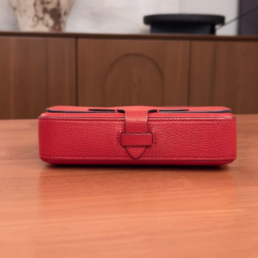 ❤️ 威選精品|BURBERRY 紅色金扣荔枝紋牛皮肩背斜背包❤️ 威選精品|BURBERRY 紅色金扣荔枝紋牛皮肩背斜背包-8
