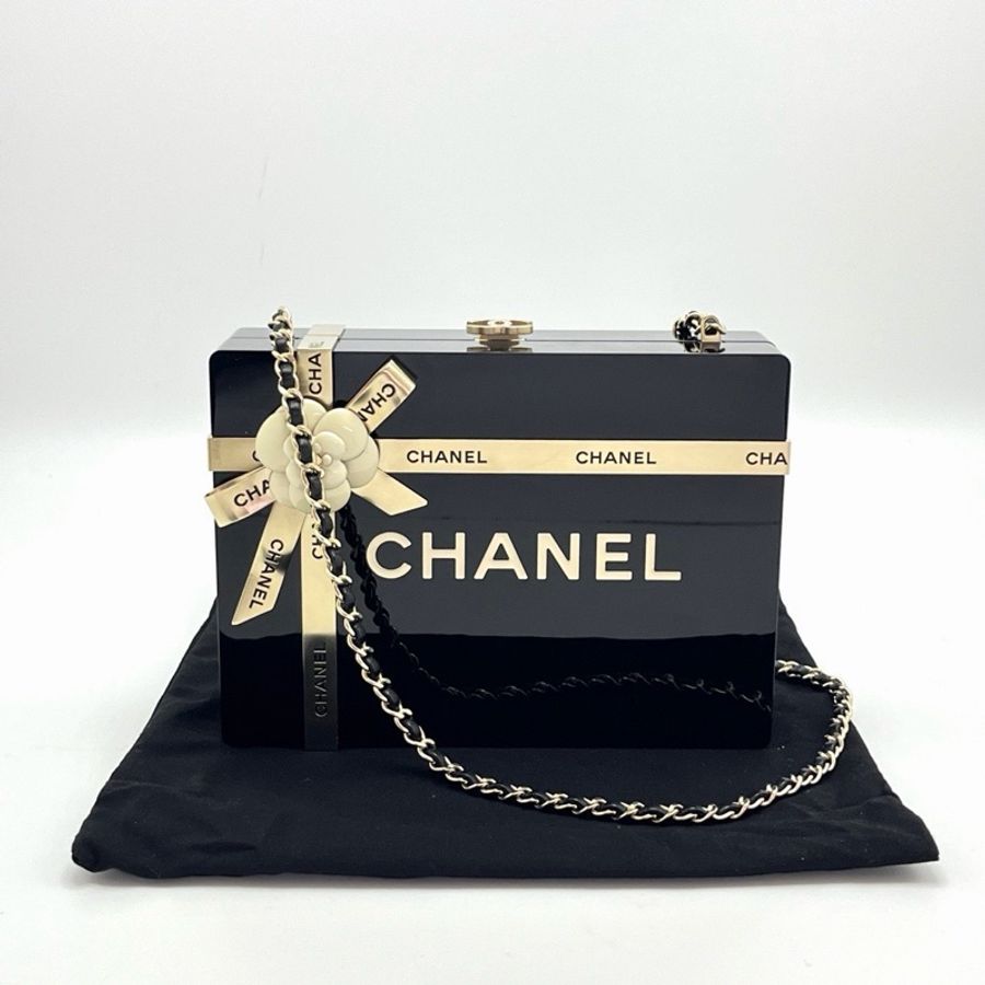 🖤 威選精品|CHANEL 山茶花禮物盒子鏈條包-1