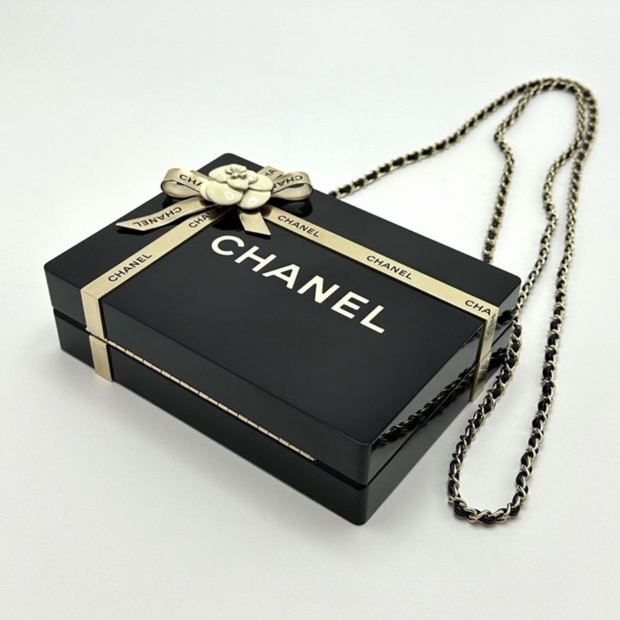 🖤 威選精品|CHANEL 山茶花禮物盒子鏈條包-9