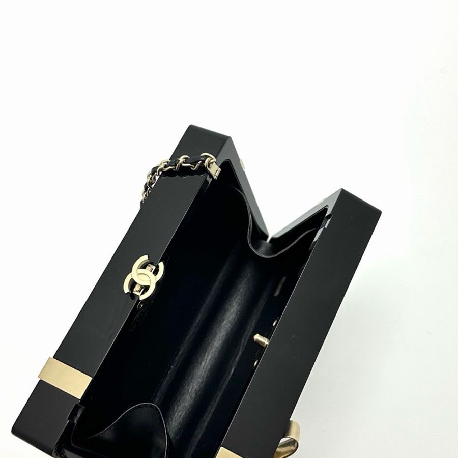 🖤 威選精品|CHANEL 山茶花禮物盒子鏈條包-10
