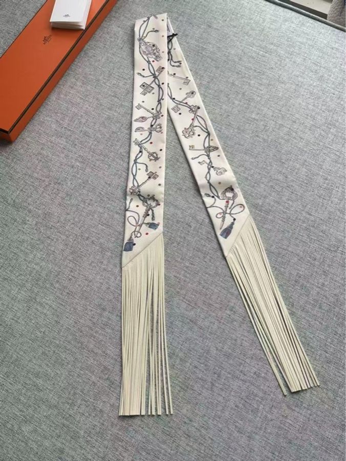 🐑全新 現貨 🧡 Hermes Les Cles a Pois leather fringes Twilly 圓點鑰匙流蘇 小絲巾 🔥🔥🔥-1