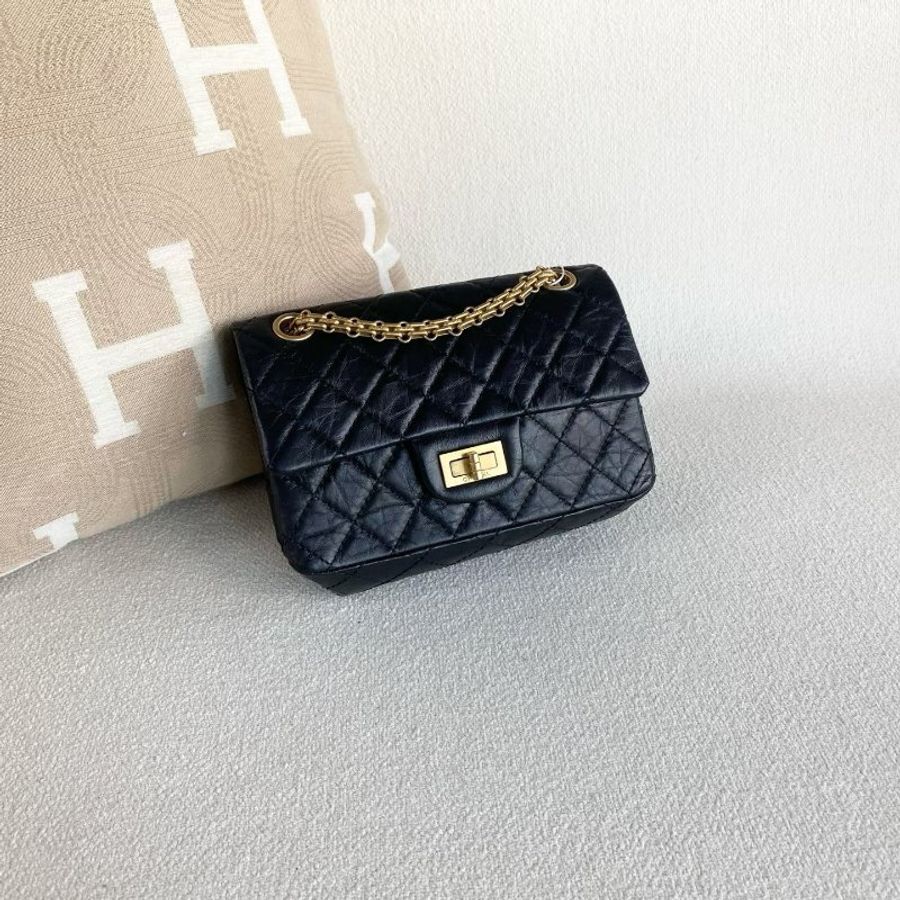 Chanel 黑金mini2.55鏈條包 黑色金扣 褶皺牛皮 20*12*7 99新配件塵袋保卡-2