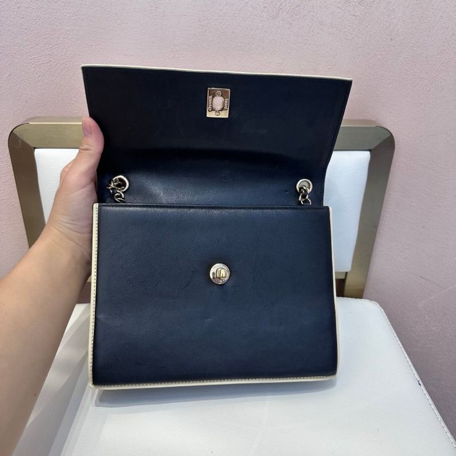Chanel 黑白熊貓拼色woc鏈條肩背包 21*16 98新配件保卡-7
