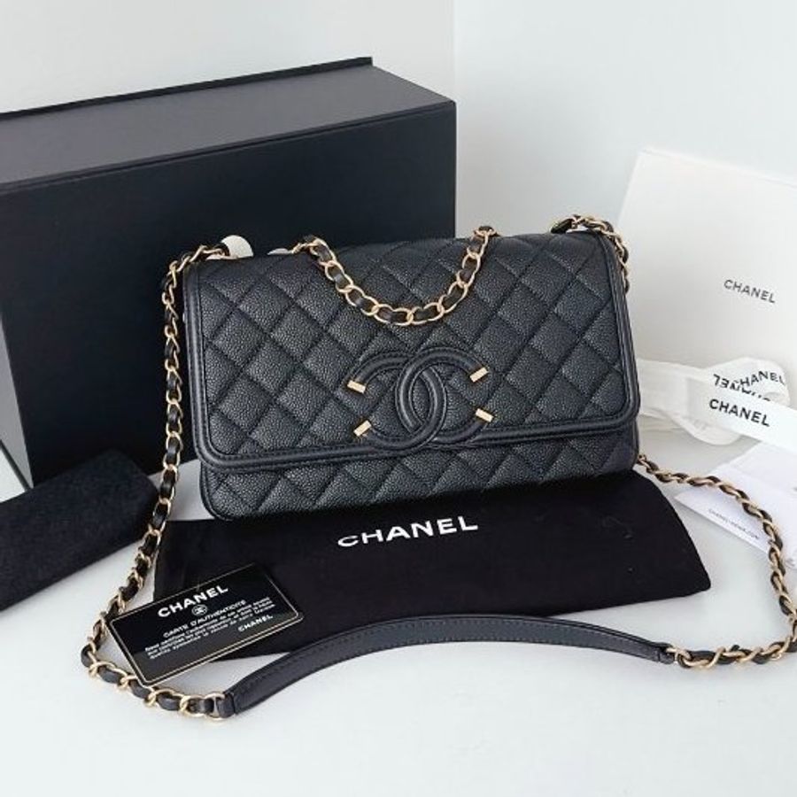 近新品 香奈兒/Chanel Filigree Flag CF中號黑金鏈條口蓋包-5
