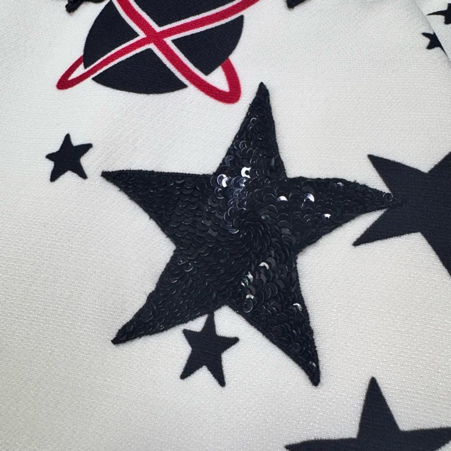 全新Valentino 百慕大 刺繡星星短褲-4