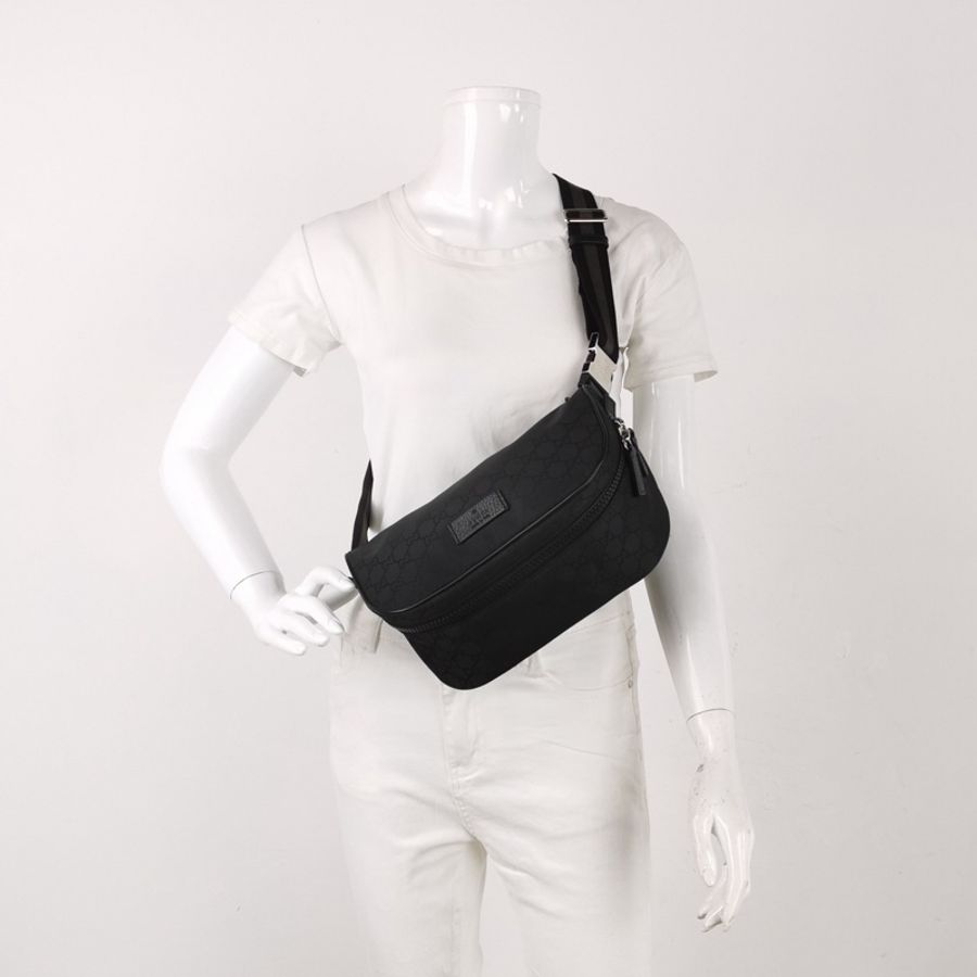 Gucci 古馳 牛皮尼龍布純色雙G印花皮標字母Logo腰包胸包-1