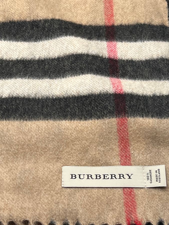 香緹國際精品 BURBERRY 塗鴉款 圍巾 1154-4