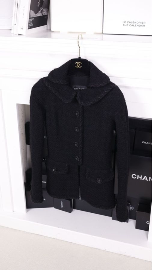 Chanel 13年地球系列黑色娃娃领收腰两口袋外套-7
